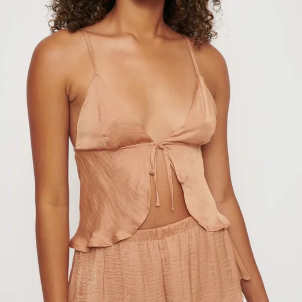 NWT Dynamite Tie Front Satin PJ Top